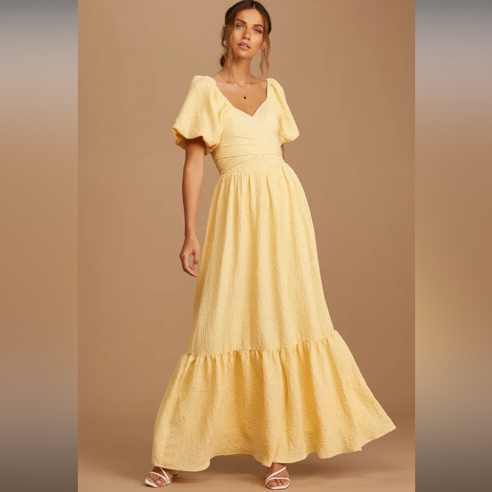 Elegant Yellow Maxi Dress
